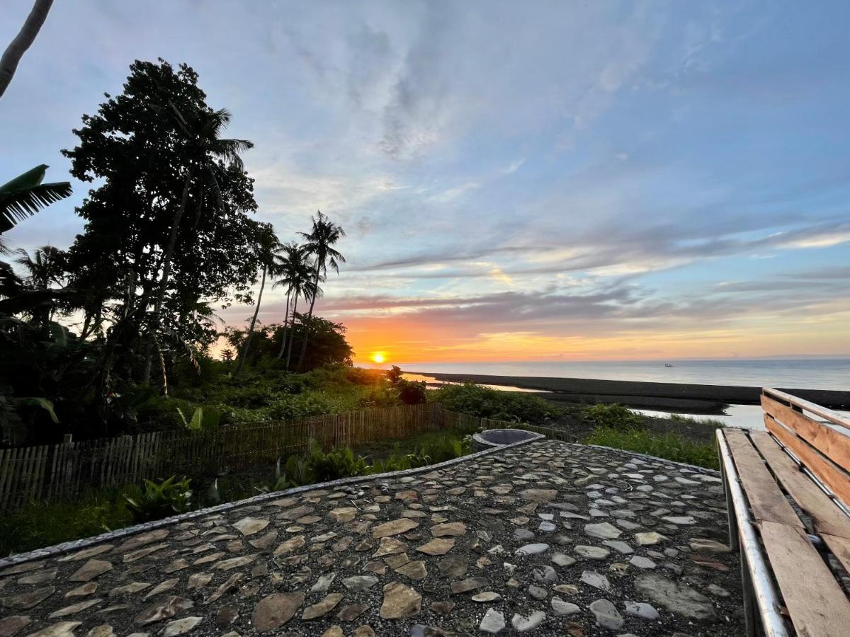 Agoho Resort Mambajao Exterior photo