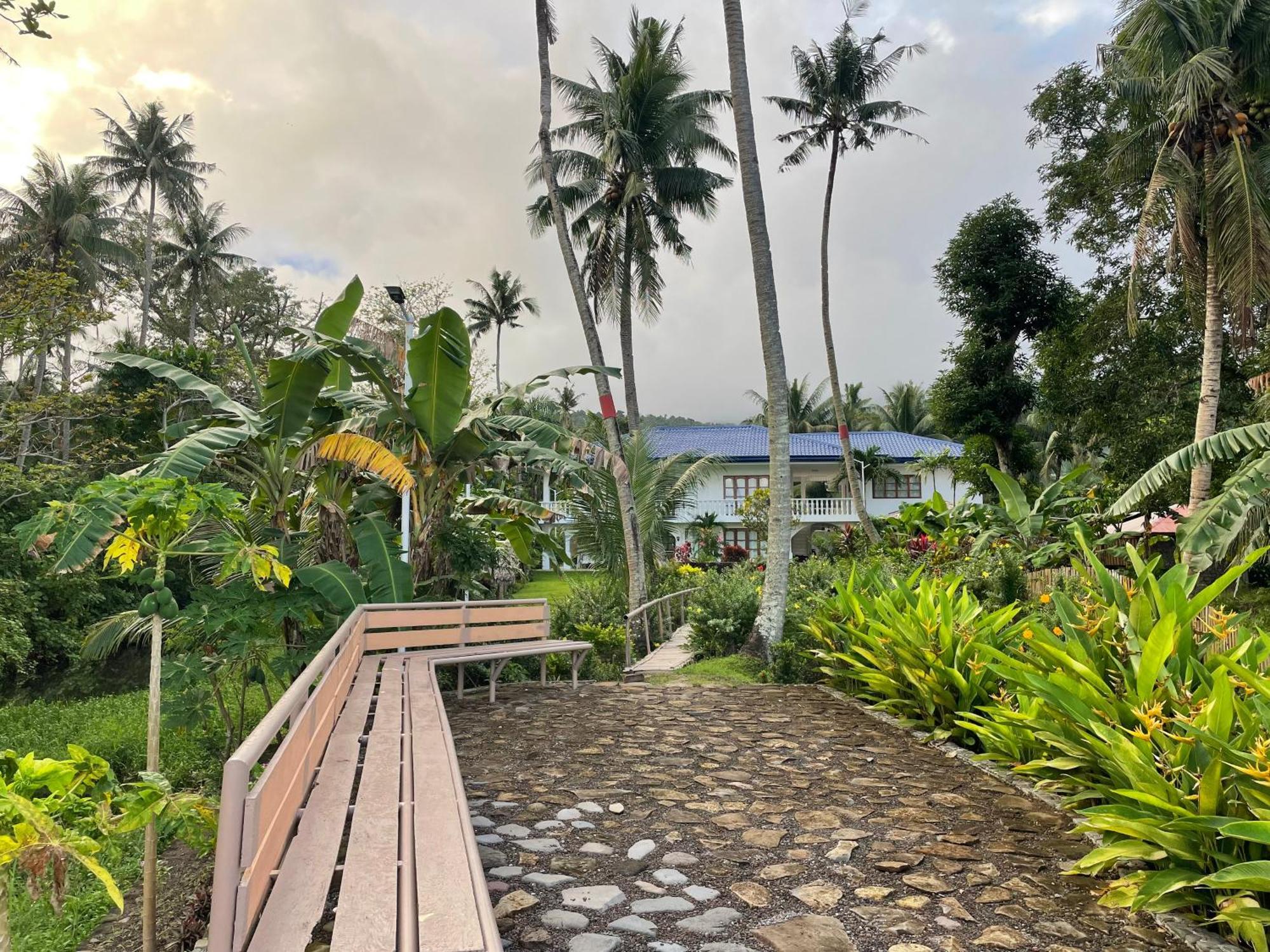 Agoho Resort Mambajao Exterior photo