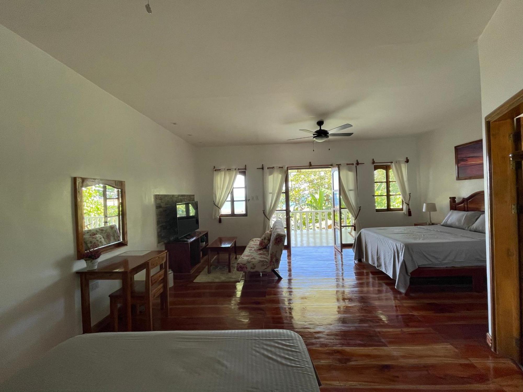 Agoho Resort Mambajao Room photo