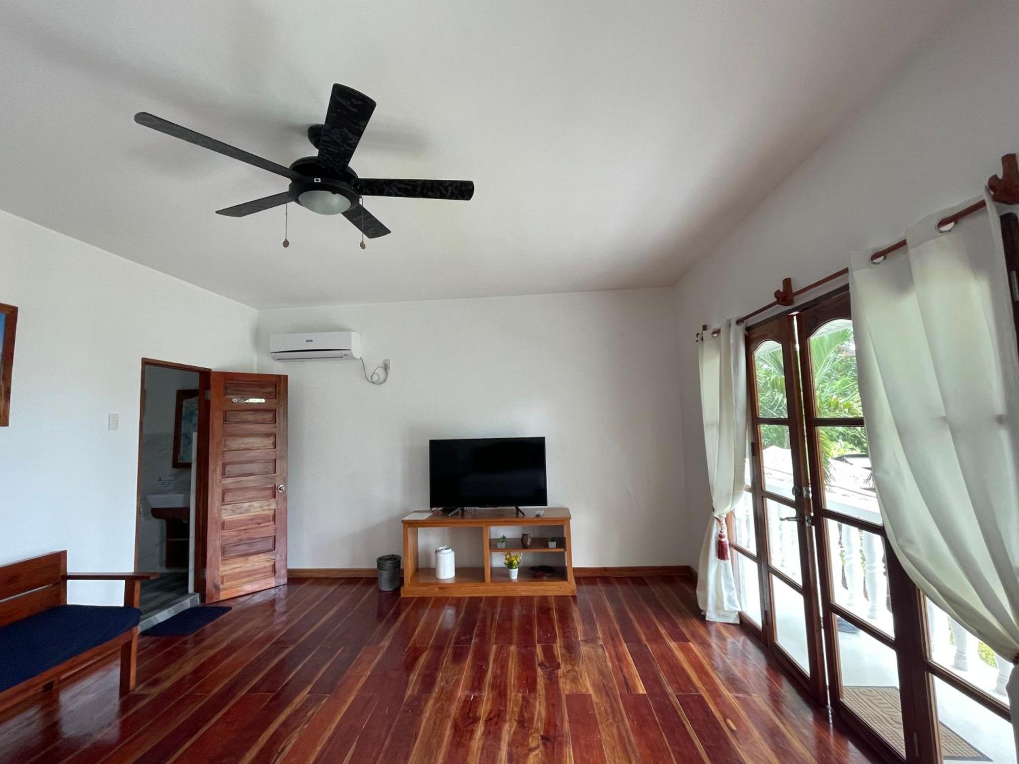 Agoho Resort Mambajao Room photo